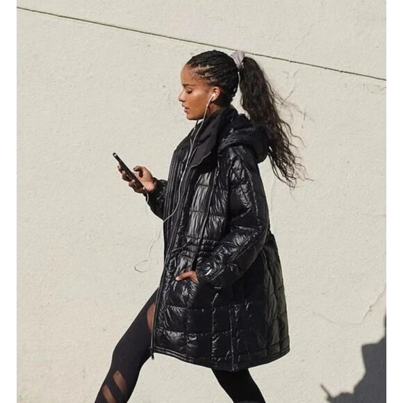 Free People Jackets & Blazers - NWOT Patricia Packable Poncho Puffer by FP Movement